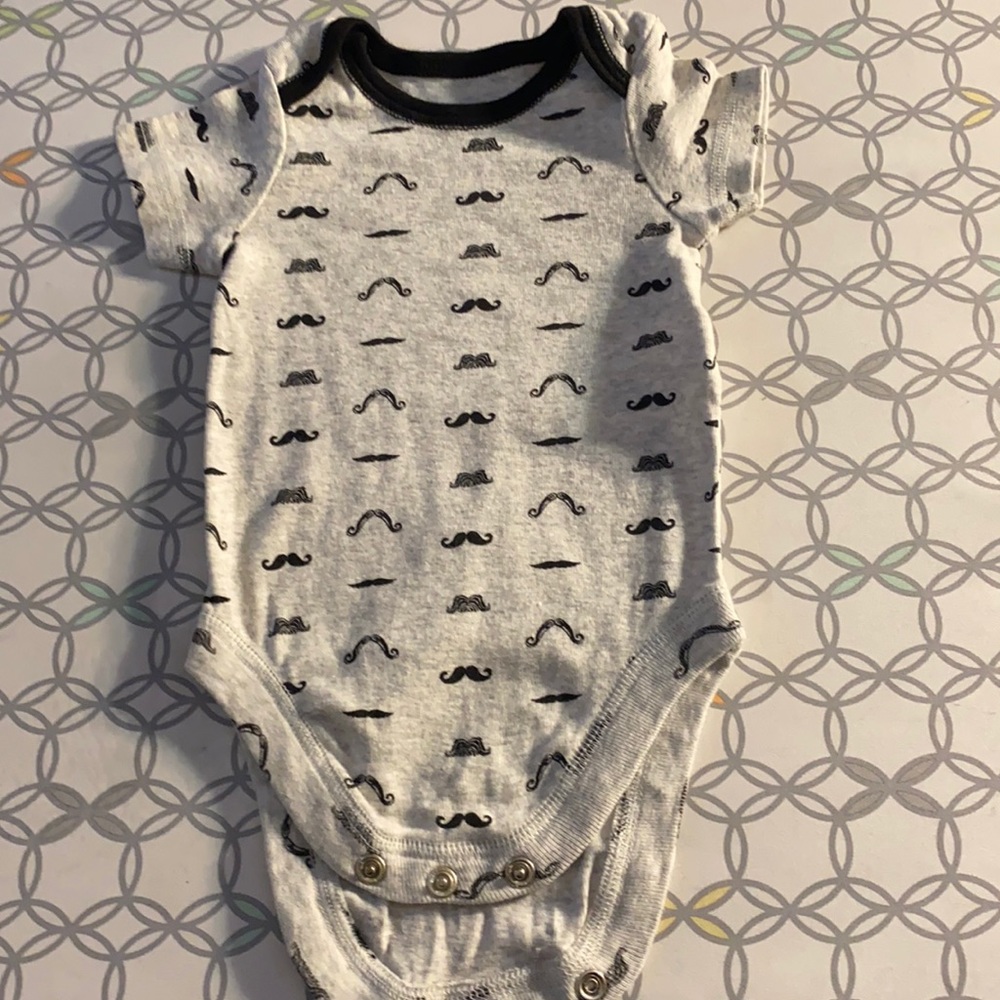 Grey & Black Mustache Onesie. Size 3-6 Months